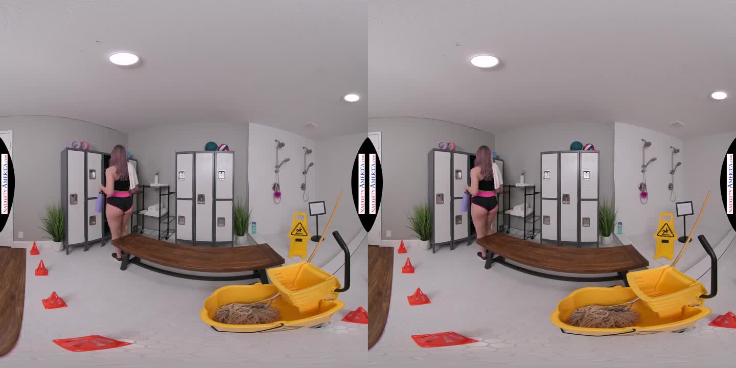 P3rf3ct Fuck1ng 5tr@ng3r5 - Bobbie Lavender - ePornhubs