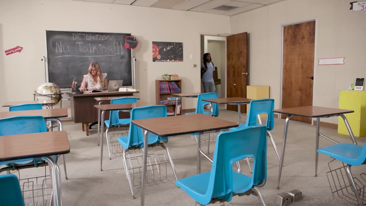 Lolly Dames - Don't Tell My Parents I Buttfucked The Teacher - ePornhubs