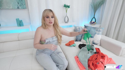 Jessica Ryan - The Magical Power Of Jessica’s Jeans
