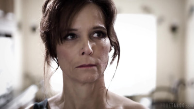 Syren de Mer mom and sons 1080p