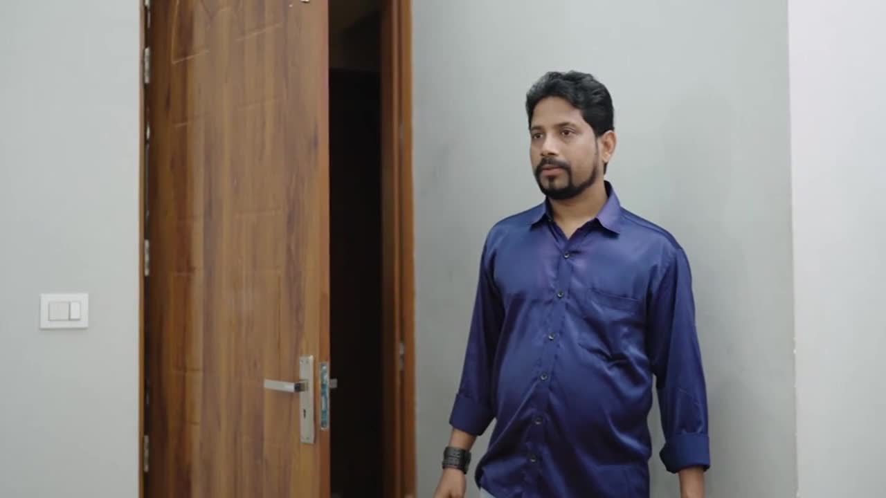 Natkht Kamwali Uncut (2025) UncutMasala Hindi Hot Short Film - ePornhubs