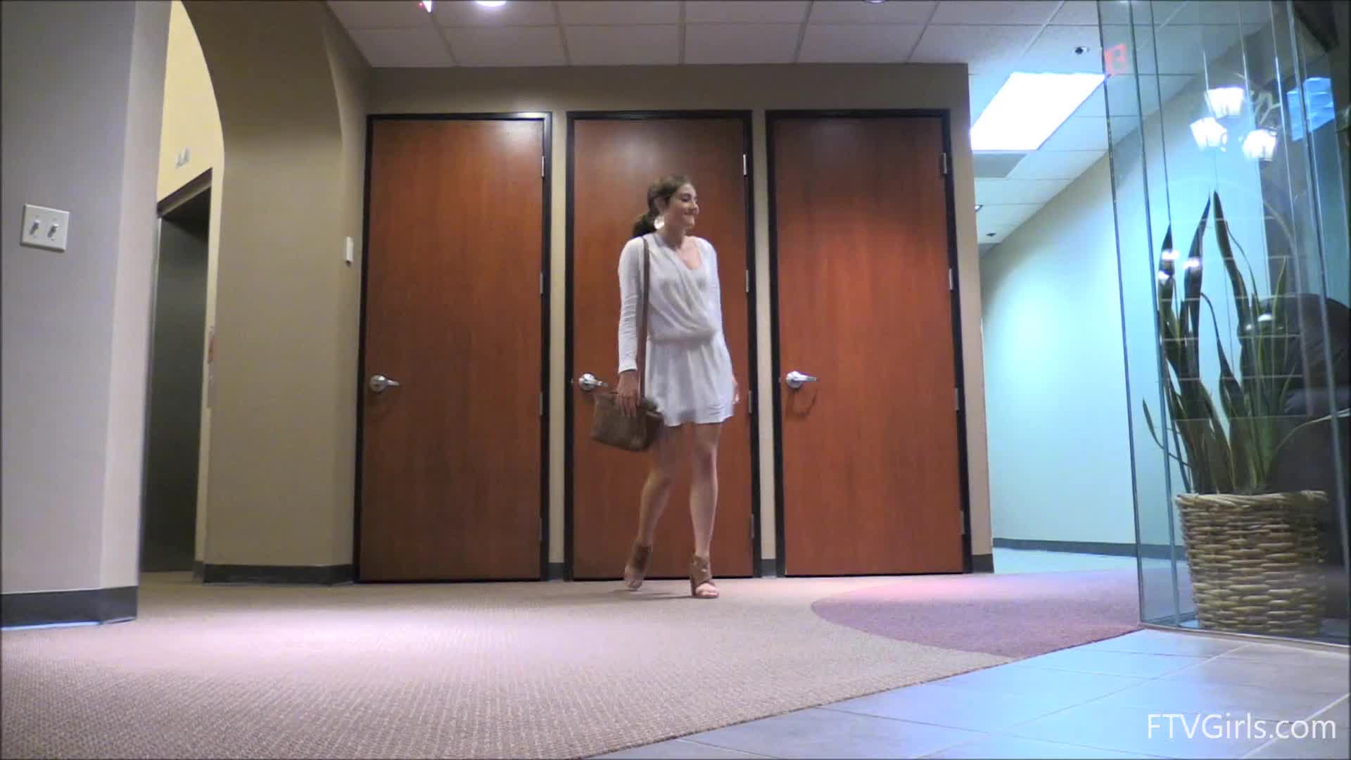 Adria Rae - Golfing Teen In Porn, Starting In Public 02 - ePornhubs