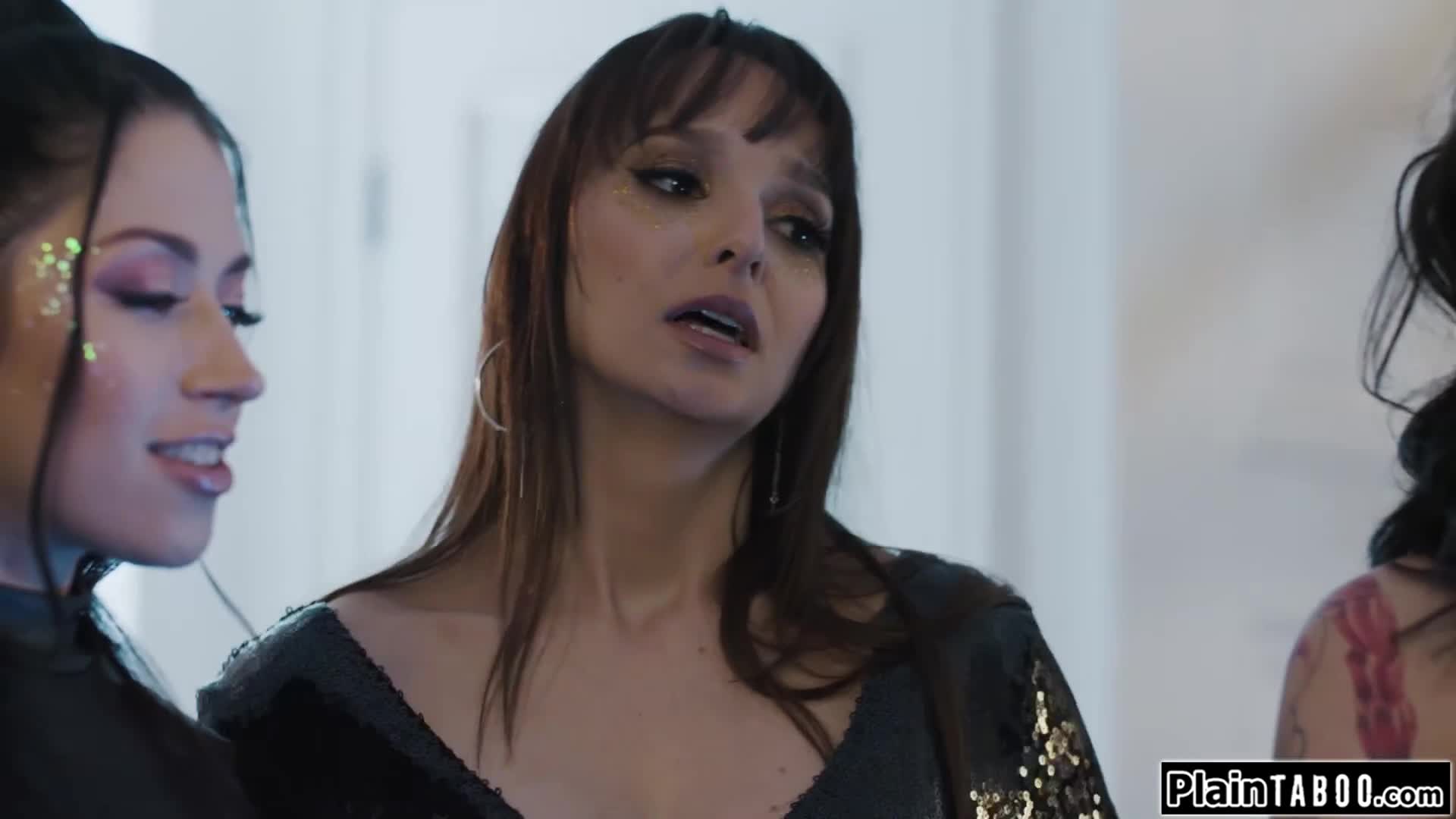 In my dream I fuck my wifes stepsisters - ePornhubs