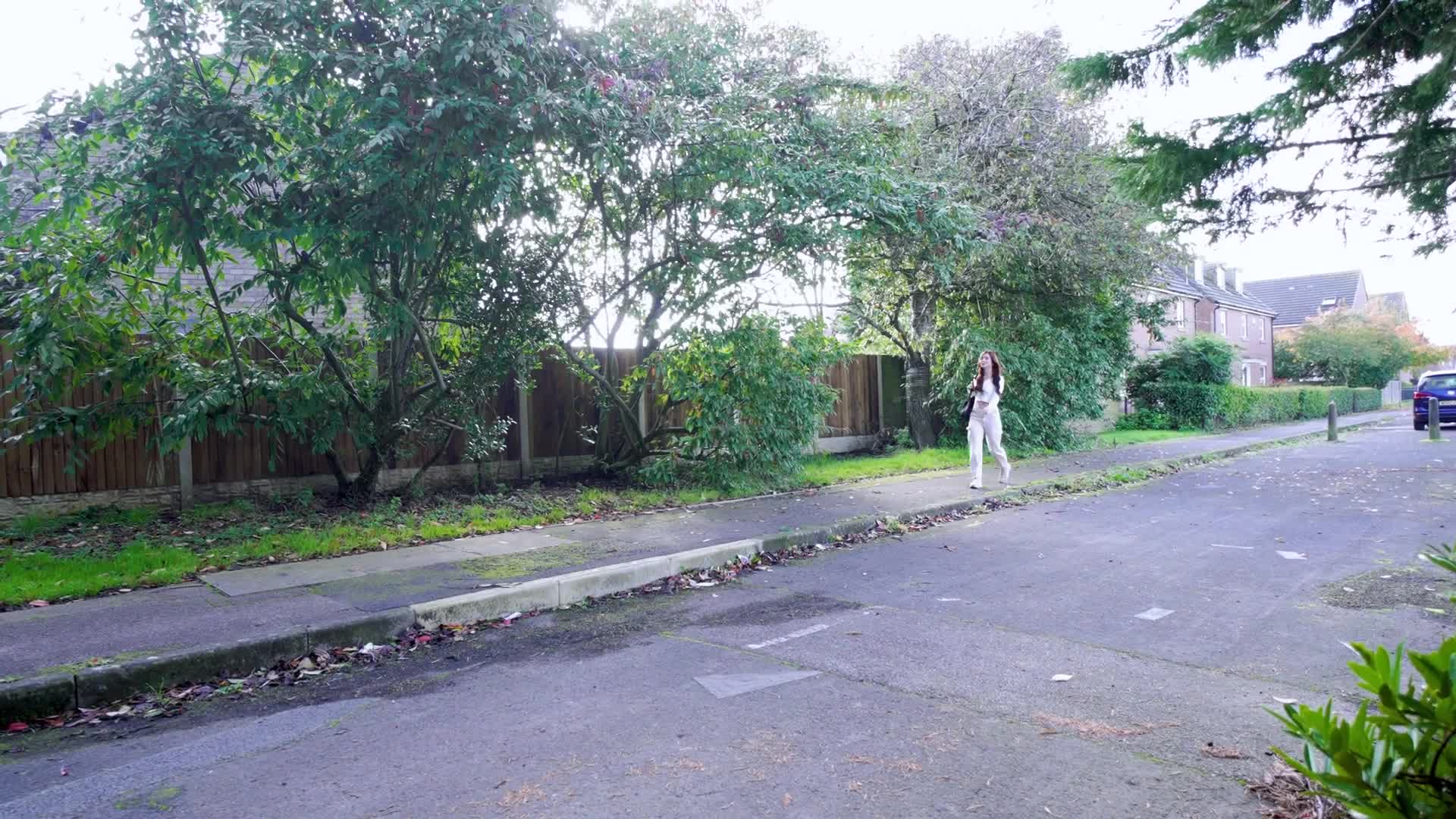 Lil Baby Lou - Milf In Distress: Sugar Daddy to the Rescue [PORNSEED.NET] - ePornhubs
