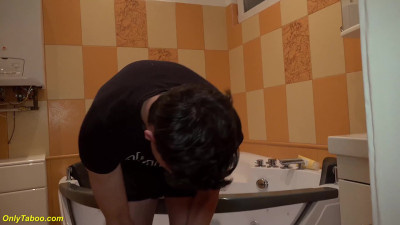 Eva - Grandma ass gets desroyed
