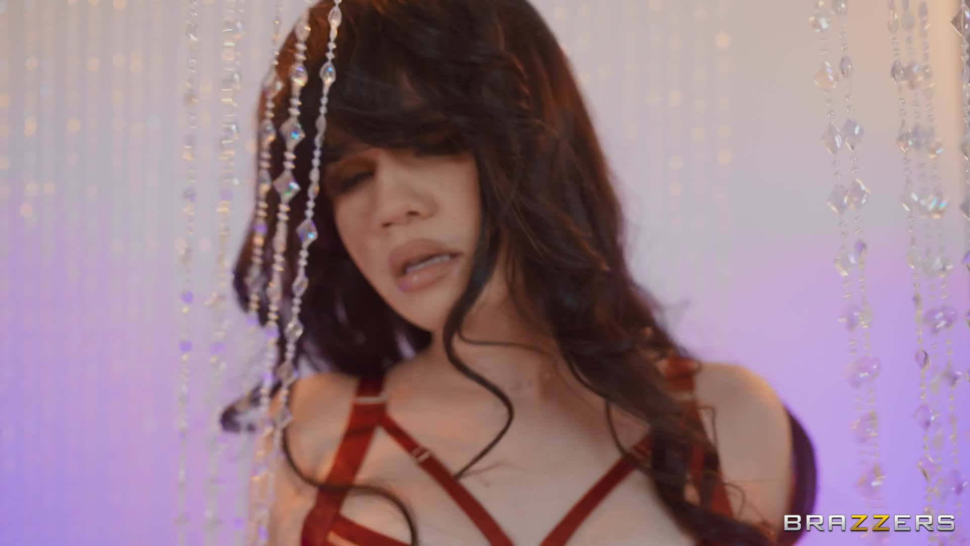 Yhivi - Giving It To Yhivi - ePornhubs