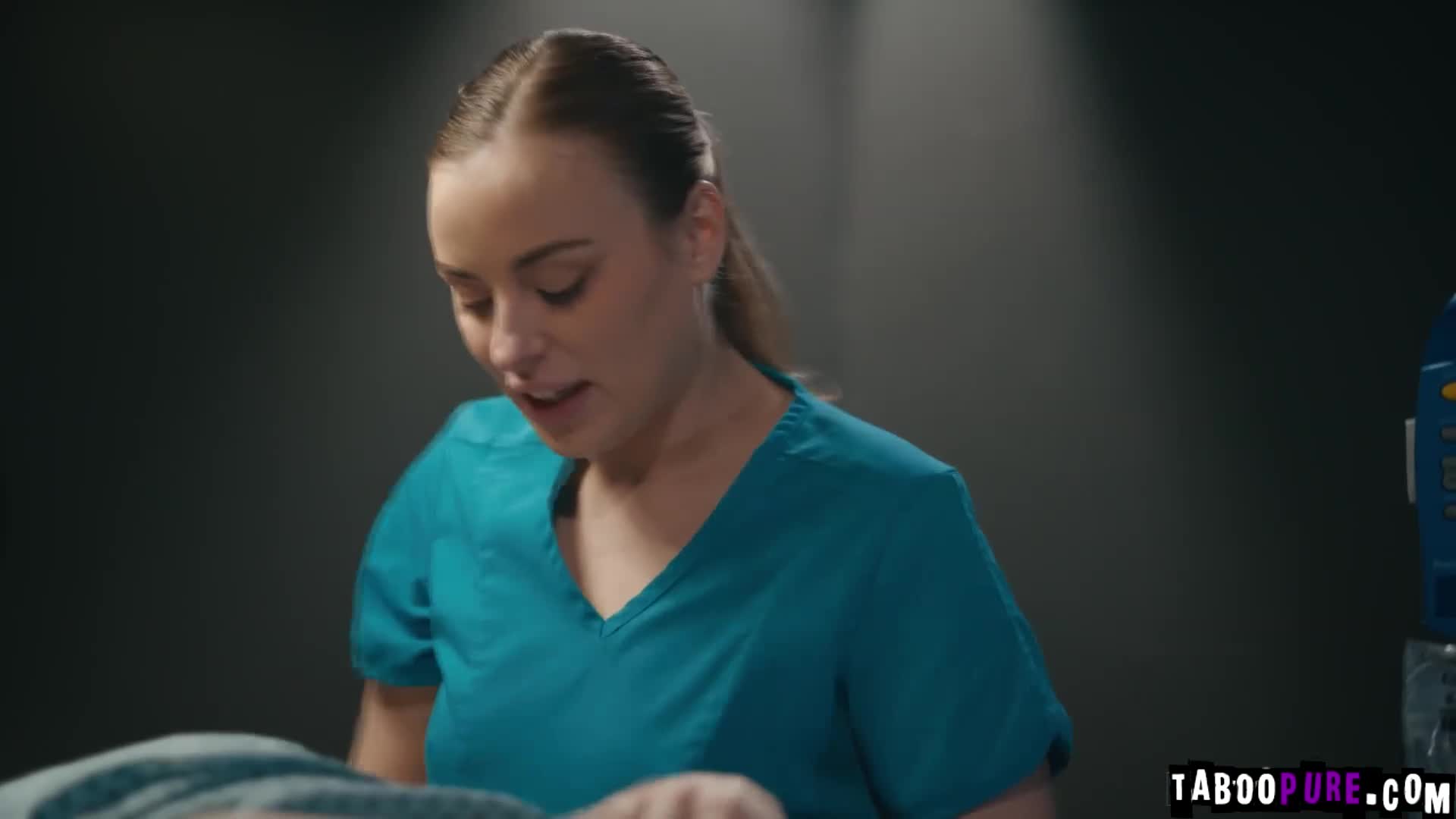 Patients threesome with the surgeon and nurse - ePornhubs