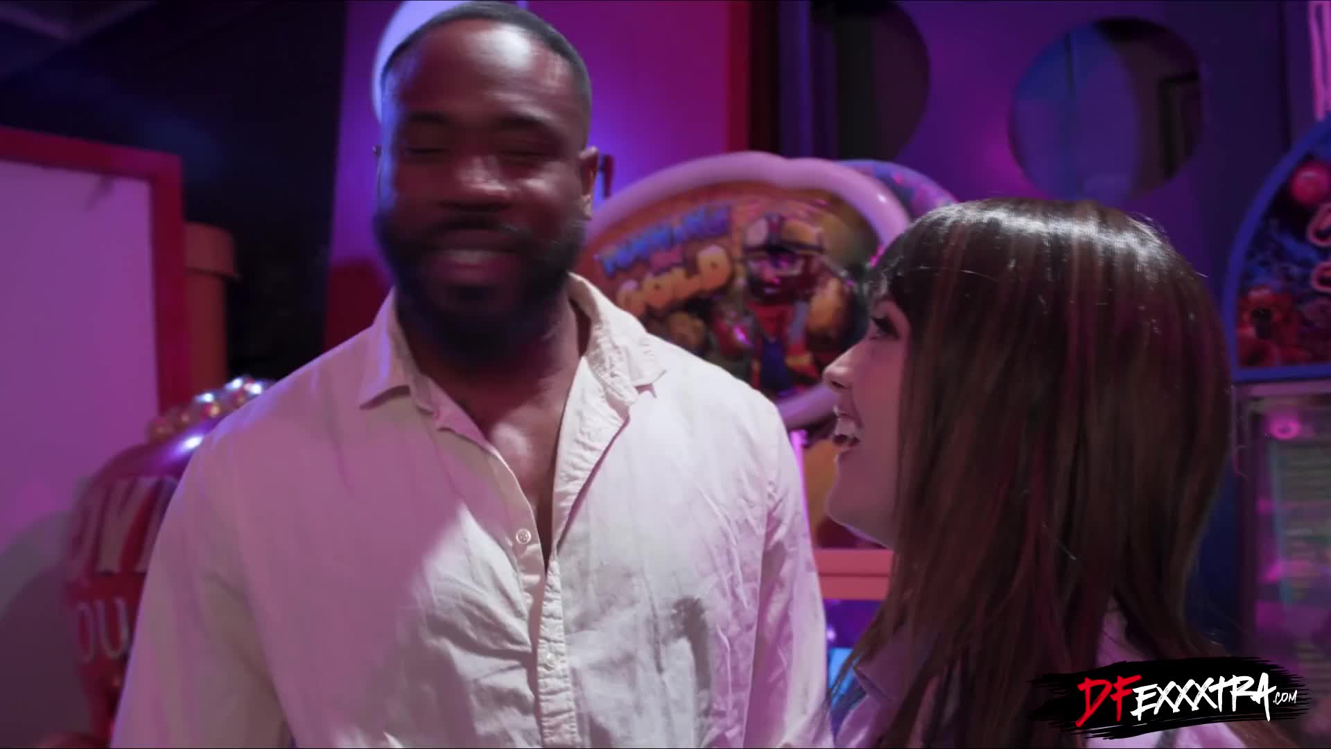 Let's fuck you right here in the Arcade! - ePornhubs
