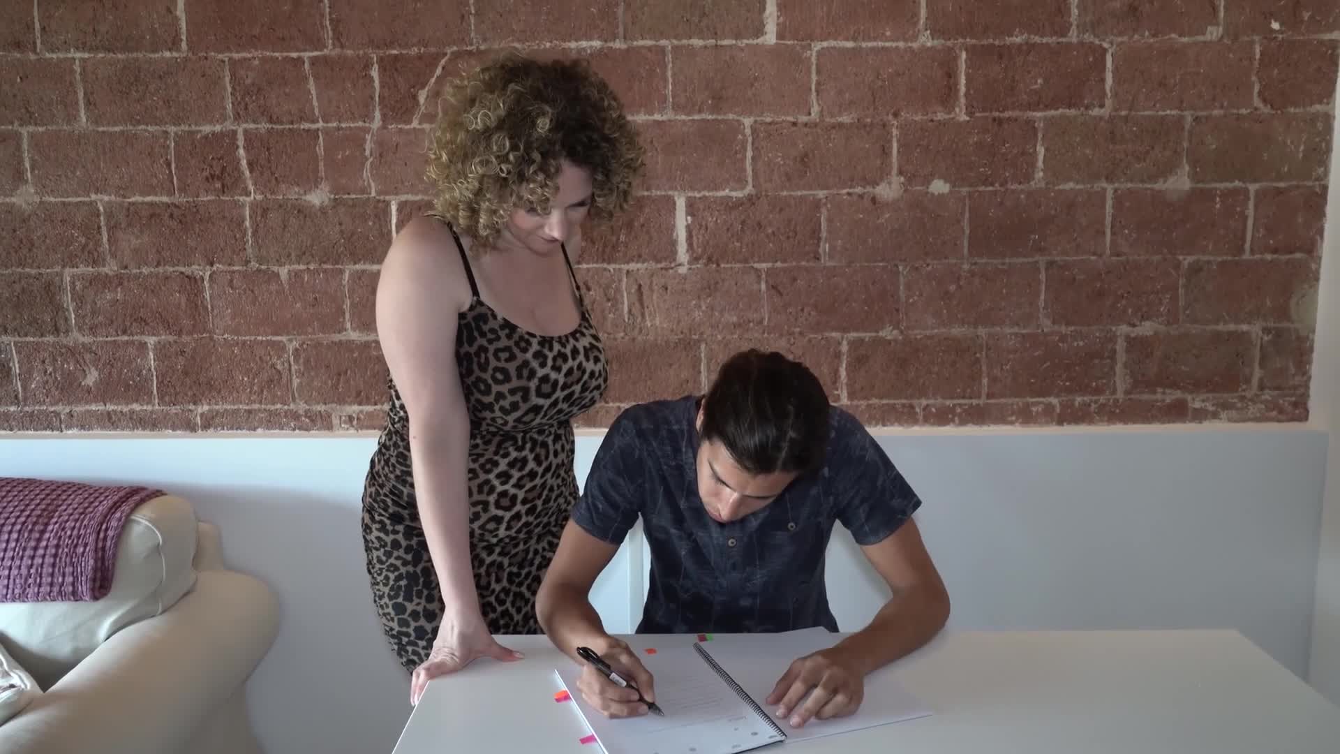 Merce Palau - Private Review Class - ePornhubs