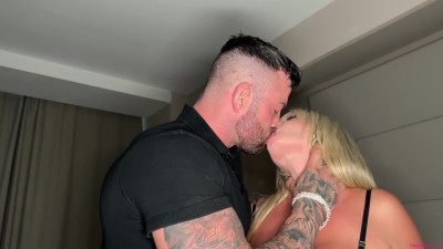 Kourtney Love - Maximo Garcia Hardfuck Busty Colombian MILF