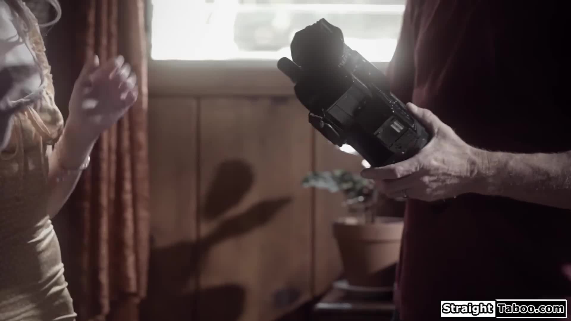 You want to fuck me ifo your stepparents - ePornhubs