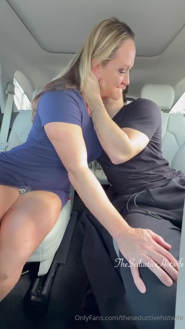 Thé_$éductivé_høtwife X 22 year - ePornhubs