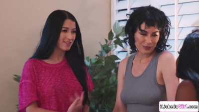 Lesbian couple ganging their ebony bff