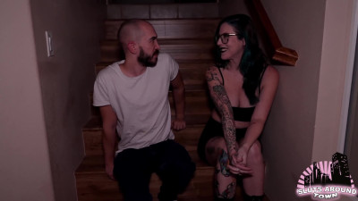 Nikki Zee - Goth slut has an anal hookup with a stranger at a house party - E72