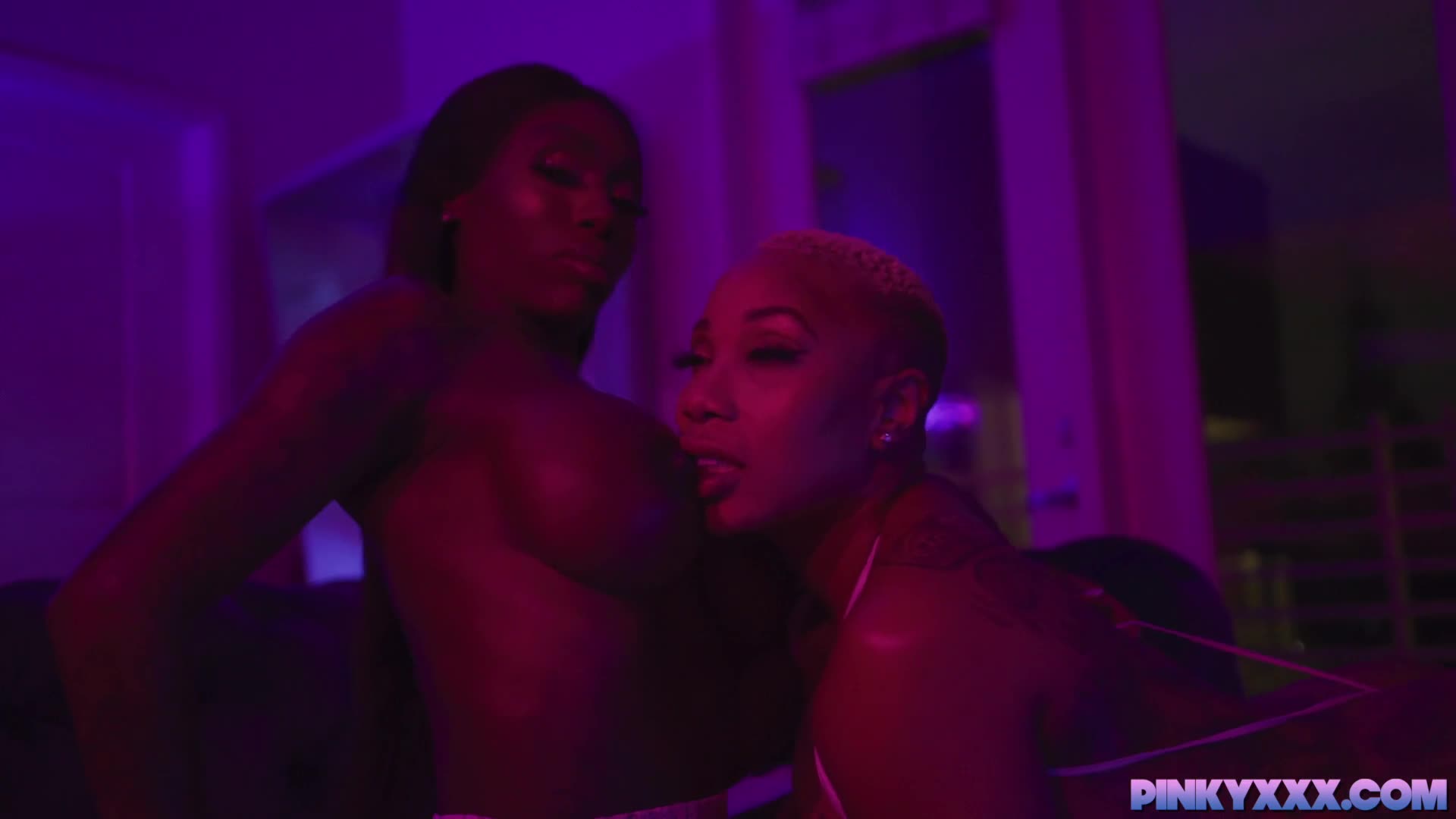Bunz The Buttzilla - ePornhubs