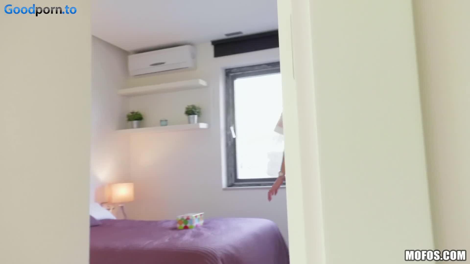 Penelope Cross Cheating Hubby Rewarded for Gift - ePornhubs