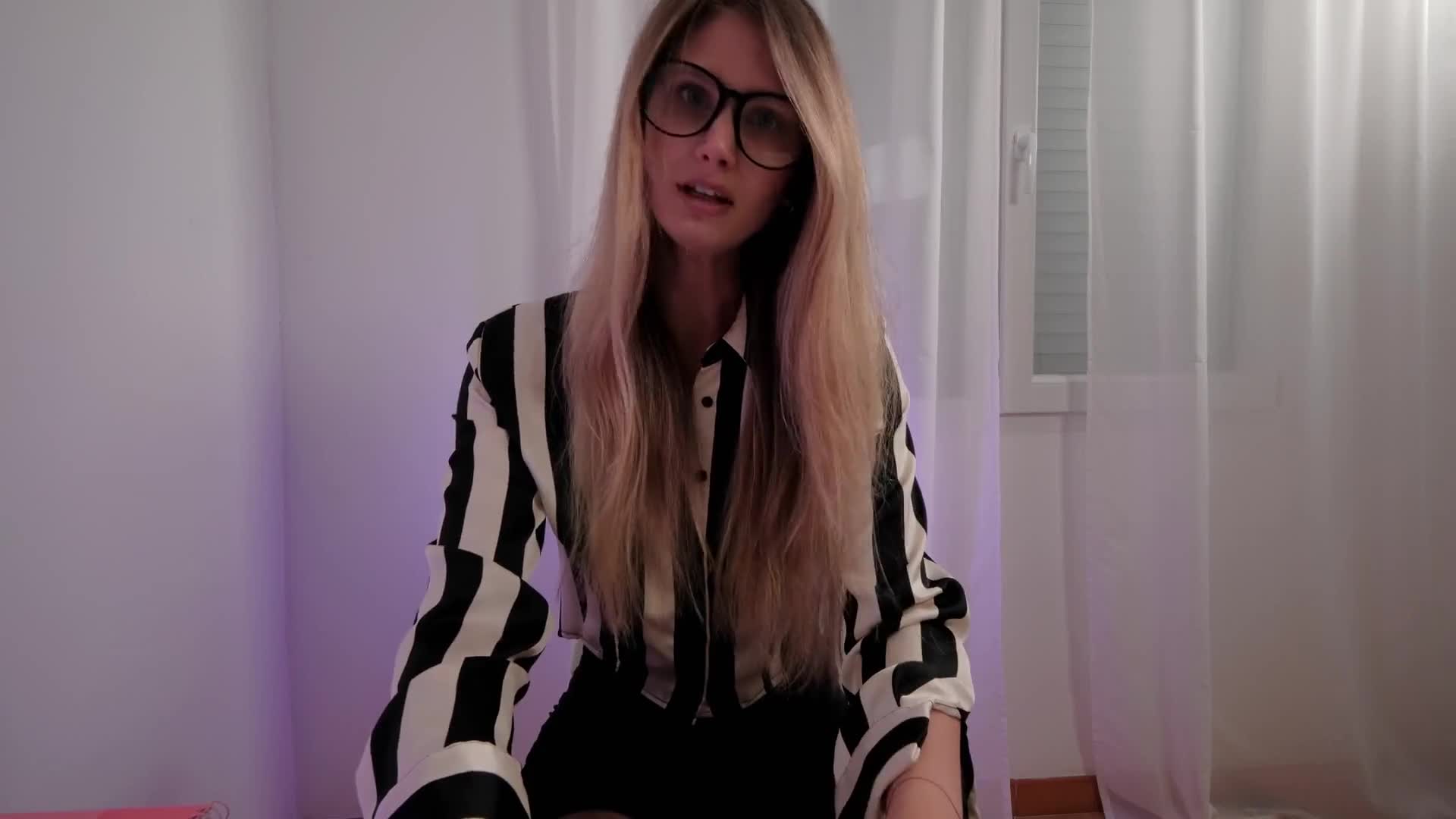 Miss Driada - My Psychologist Showed me how to Prepare a Girl for Anal Sex - ePornhubs