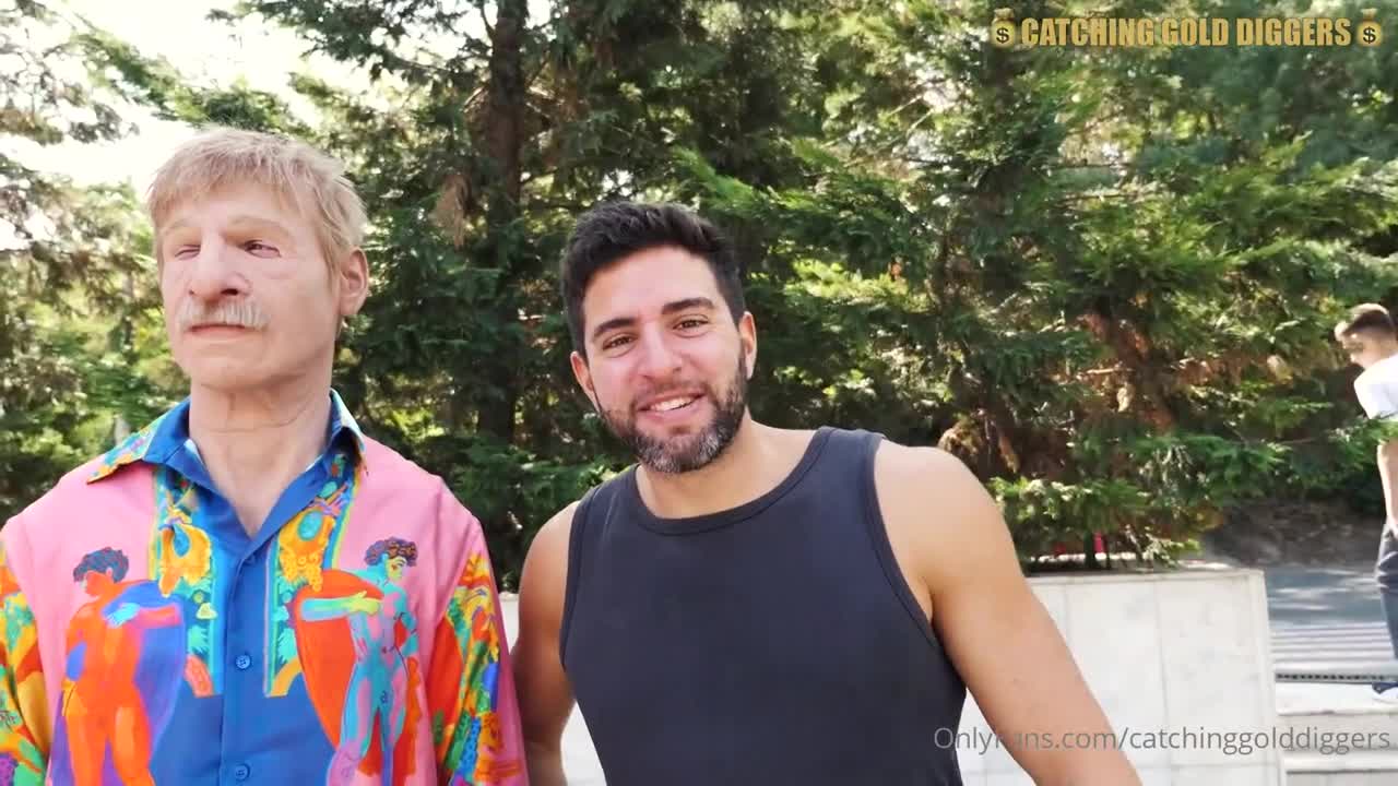 CatchingGoldDiggers - Old Man Fucking A Bubble Butt 19 Year Old - ePornhubs