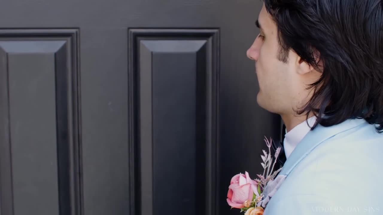 Kiki DAire - Prom Bombshell - ePornhubs