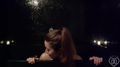 DaniDaniels - Epic Tub Epic Orgasm
