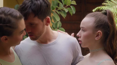 Alice Kiss, Elena Vedem - Naughty Lovers