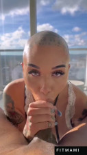 Fitmami VERTICAL POV