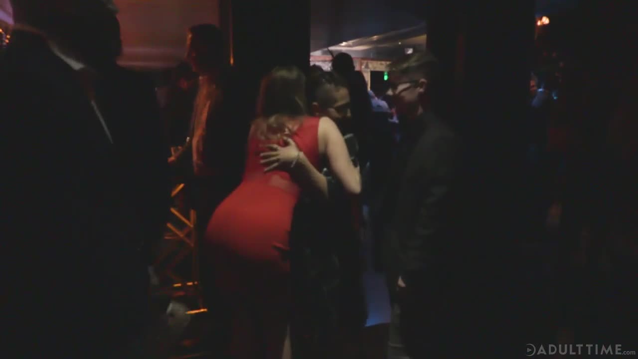 AdultT_me Transfixed on How We Met - ePornhubs