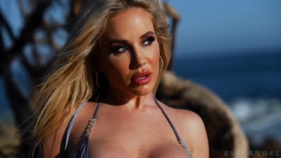 Savannah Bond, Gia Derza, Alex Jones - Savannah Bond Beach Bikini Slut Scene 4