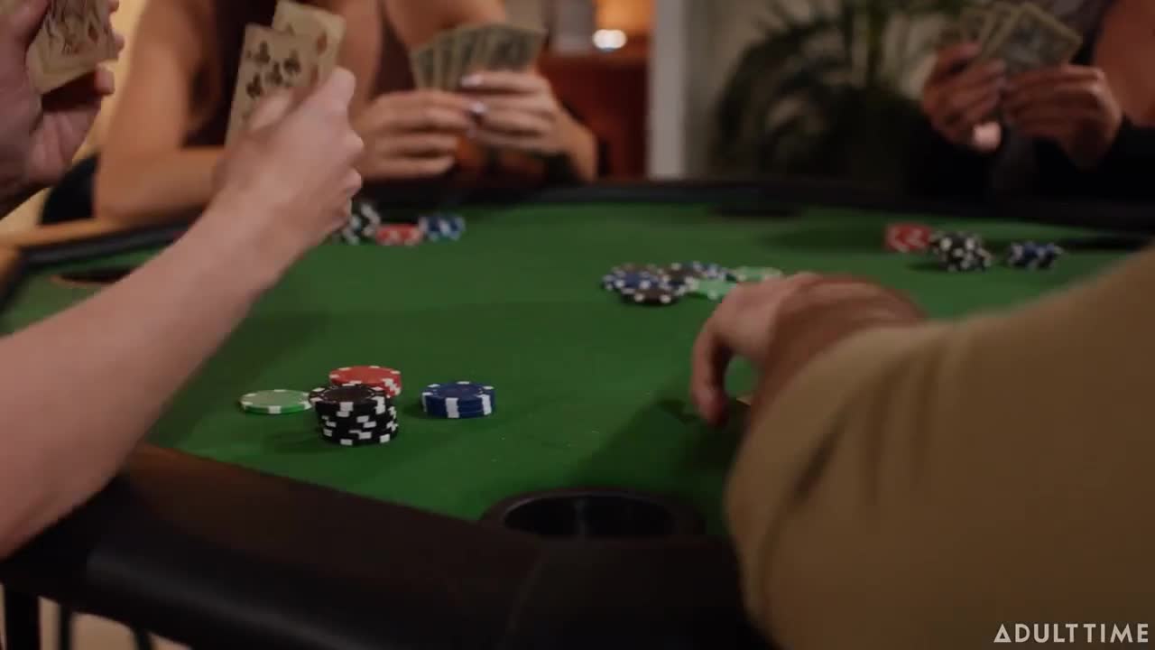 Poke 'Er Night With Charlie Forde - ePornhubs