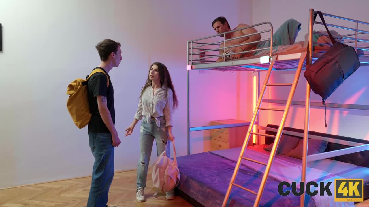 Nicole Black - Room For Three - ePornhubs