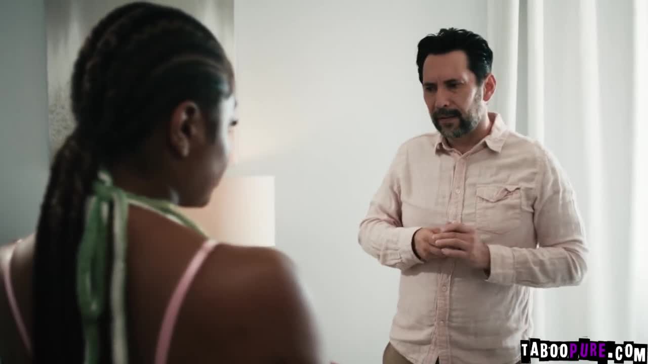 Stepdad caught lusting for stepdaughter Destiny Mira - ePornhubs