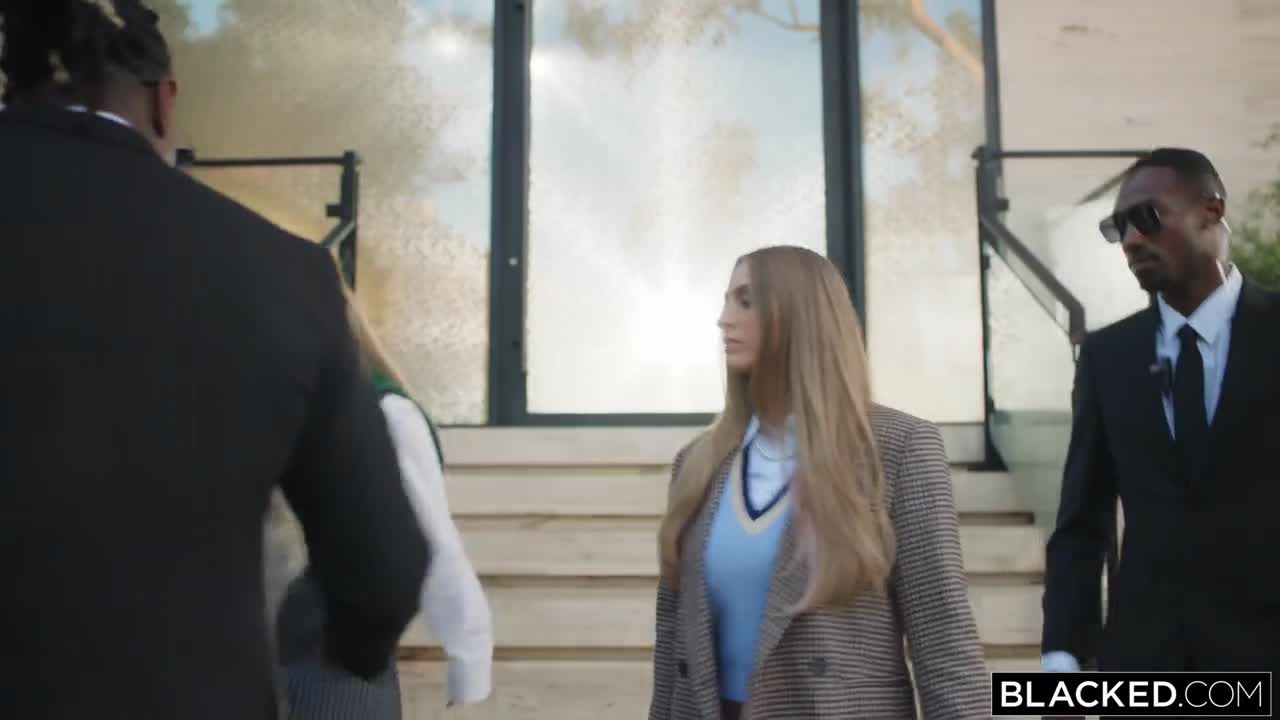 Angel Youngs, Kendra Sunderland, Angie Faith - Bratty Bitches 4K - ePornhubs