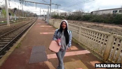 Roma Amor - Cute Chilean Friend Bubble Butt Pounded In A Public Train