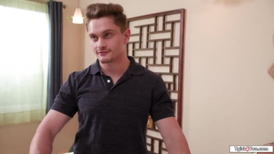 Masseuse oils up both cocks to jerk off
