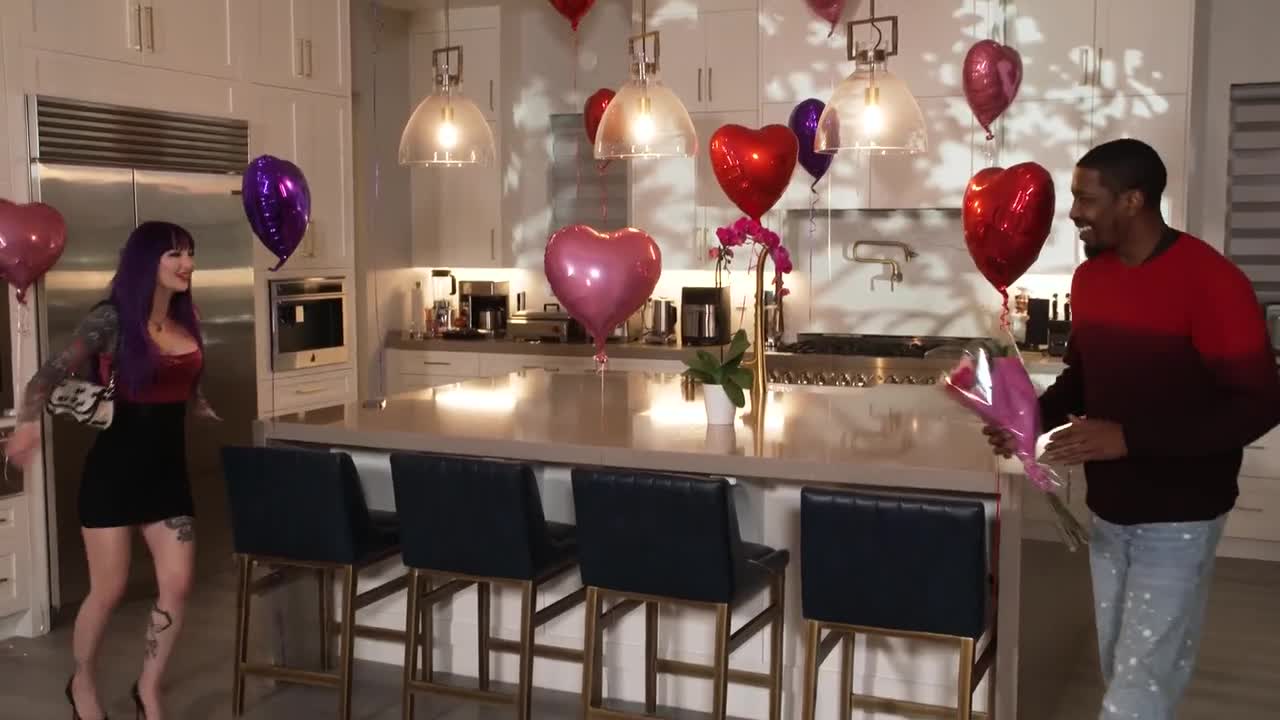 Valerica Steele - Valentine Foot Worship - ePornhubs