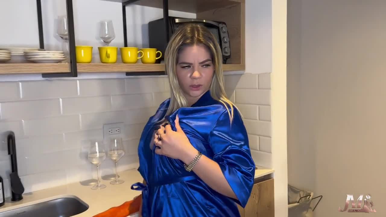ordered a super booty whore - ePornhubs