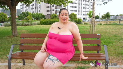 Mae Quira - Mae lo tiene claro: colágeno de yogurín y mucha lechita para hidratarse