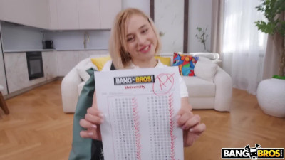 Molly Cute - Molly Loves Anal