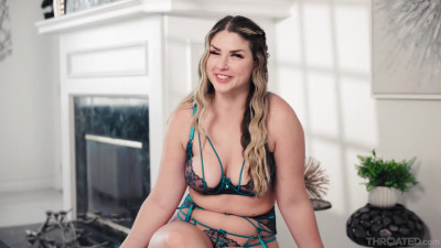 Riley Reign - Riley Is Pretty Good Sucking Dick