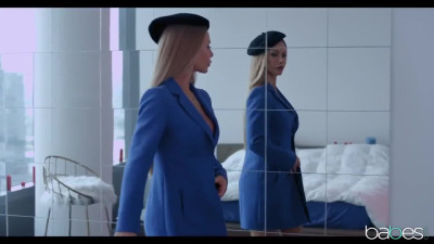 Babes Nicole Aniston The Collector