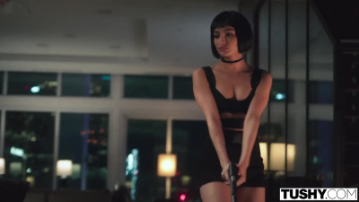 Emily 2