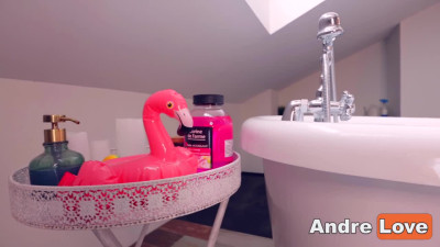 Andre Love - Juicy Milf Takes A Cock Bath Andre Love Porn On Stilts