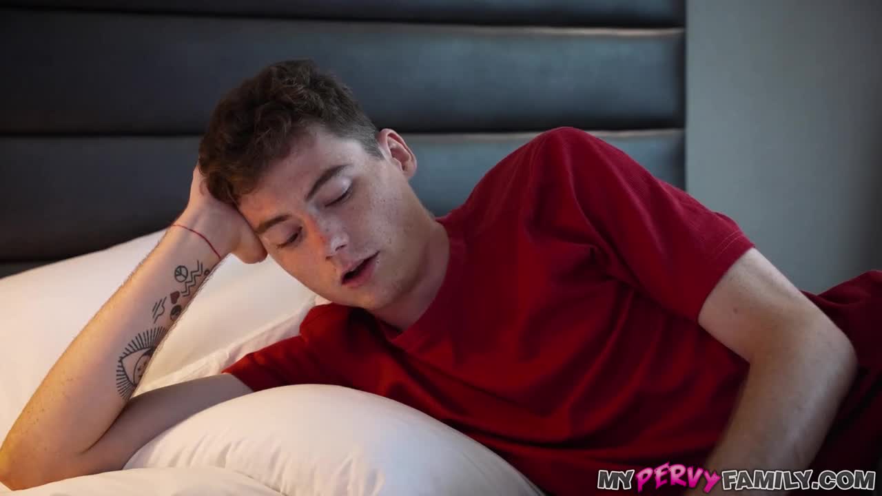 Creampied my stepsis again when we were alone together - ePornhubs