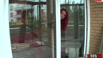 LexyRoxx - Bespannt, AO gefickt und vollgespritzt
