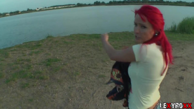 LexyRoxx - Vom eigenen Cousin am See AO gefickt