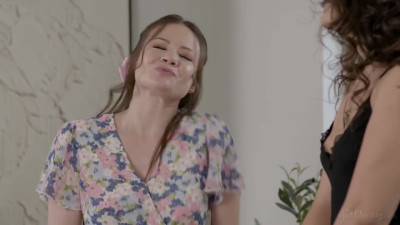 Alison Rey Victoria Voxxx - Roleplay With Me: Polar Opposites Attract