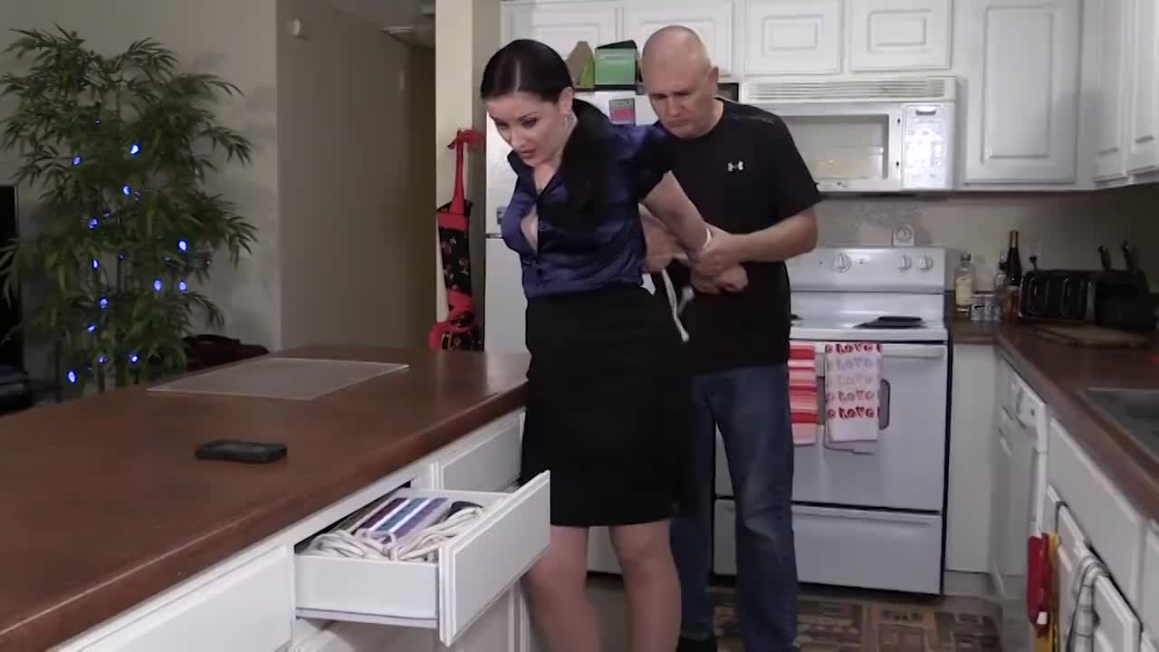 Woman 12 - ePornhubs