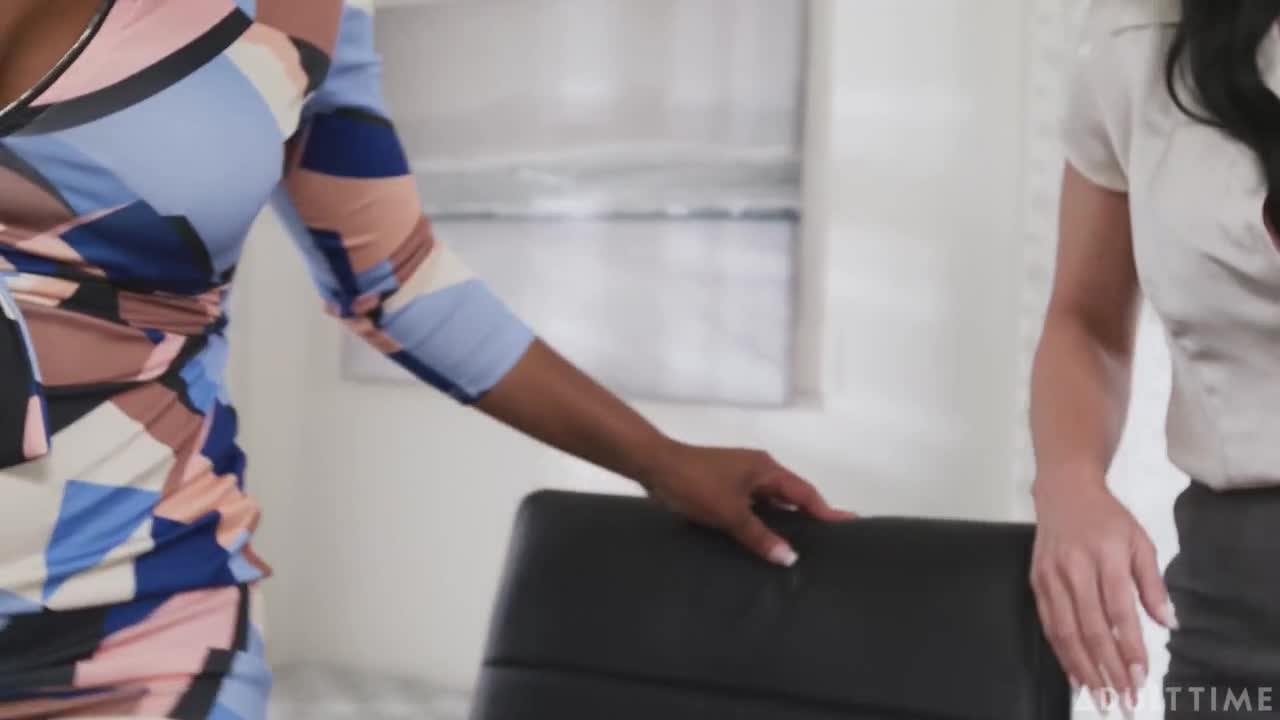 Jennifer White August Skye - The Office Squirt Slut - ePornhubs