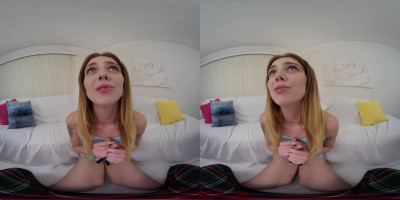 VR Lucy Foxx