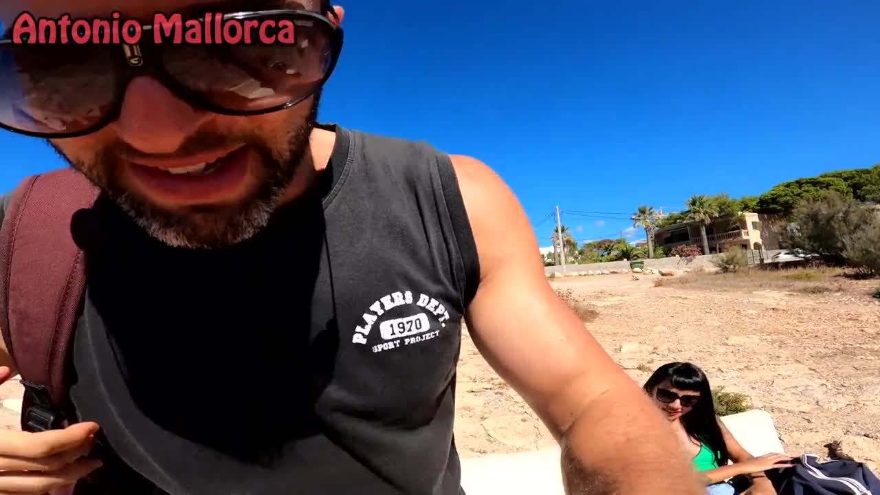 Antonio Mallorca - Una Puta Argentina Es Pillada Y Follada En Publico - ePornhubs